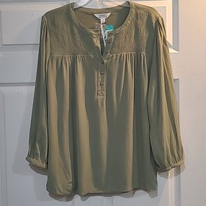 Market & Spruce henley smocked blouse